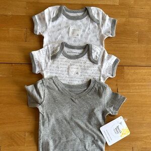 Burt's Bees Baby Gray and White Short Sleeve Tees